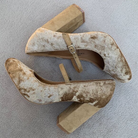 Modesta Carmeo-01 Crushed Velvet Mary Jane Style Block Heels - Picture 13 of 16